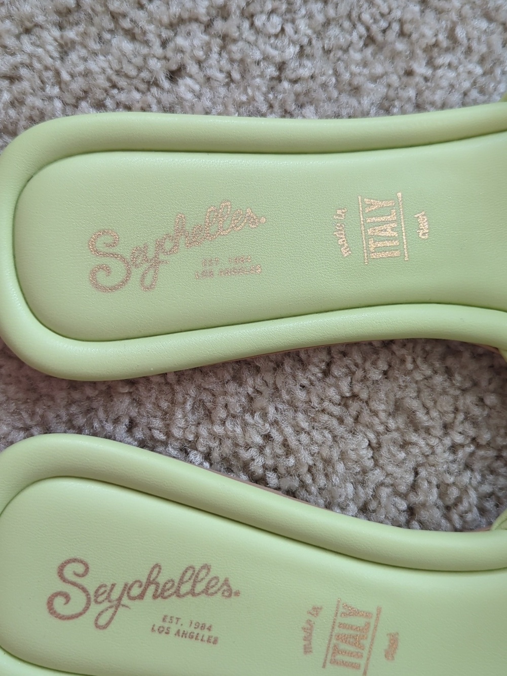 Seychelles Women’s Green Slide Sandals - Picture 2 of 6